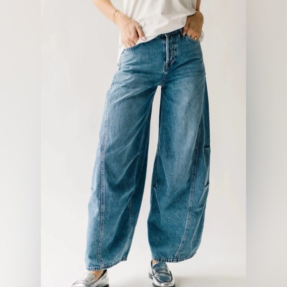 Free People Denim - Free People NWT We The Free Westward Demi Barrel Jeans Size 28